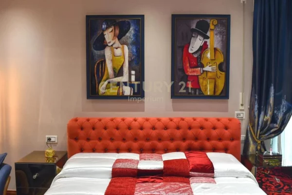 Appartamento in affitto a Tirana 3+1, Arredato