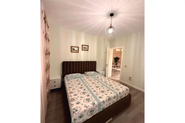 Shtepi me qera Apartament ne Tirane, 2+1, Mobilimi E mobiluar, Pagesa 900  Euro.