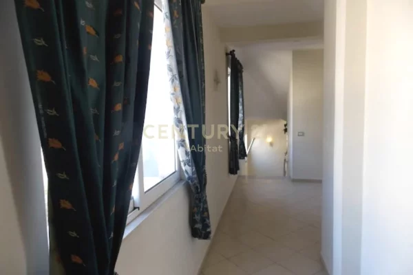 HOTEL ME QIRA NE SARANDE| 18 DHOMA