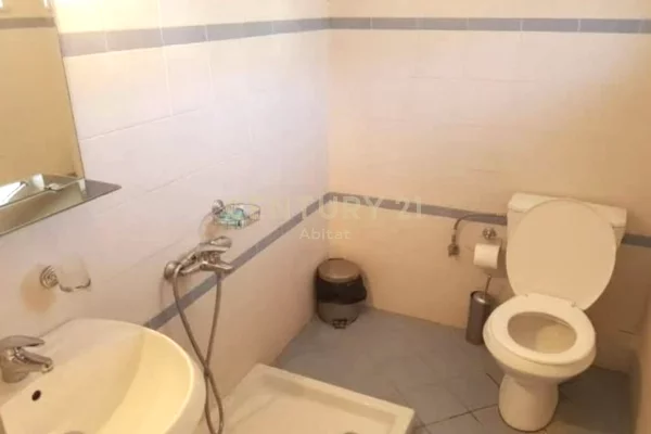 HOTEL ME QIRA NE SARANDE| 18 DHOMA