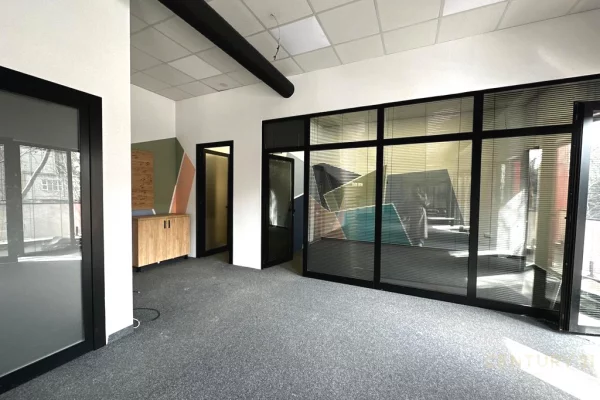 JAPIM ME QIRA AMBIENT PER ZYRA, ARLIS FARMACIA 10