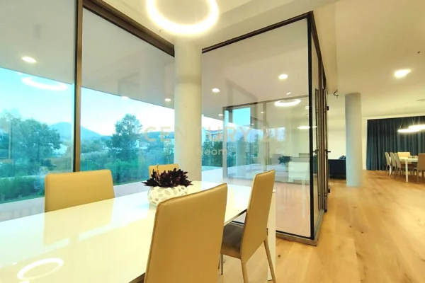 Luxury villas for rent in Tirana 4+1, Furnished