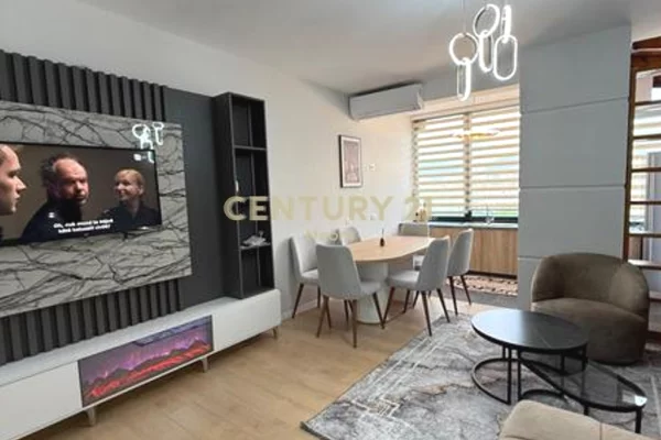 Shtepi me qera Apartament ne Tirane, 2+1, Mobilimi E mobiluar, Pagesa 1,000  Euro.