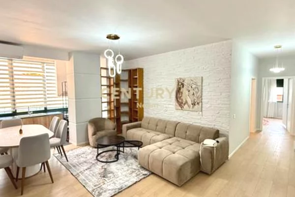 Shtepi me qera Apartament ne Tirane, 2+1, Mobilimi E mobiluar, Pagesa 1,000  Euro.