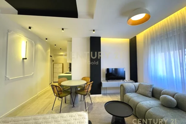 Komuna e Parisit, Studio moderne per qira!