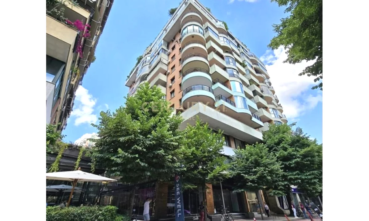 Shitet zyre elitare ne zemer te Bllokut!