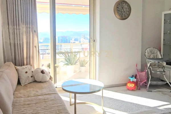 APARTAMENT 2+1 ME QIRA – CASA ITALIA / MALAJZIANI