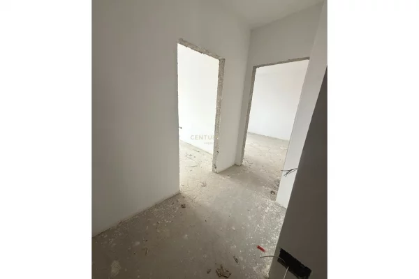 Appartamento in vendita a Tirana 1+1, Vuoto