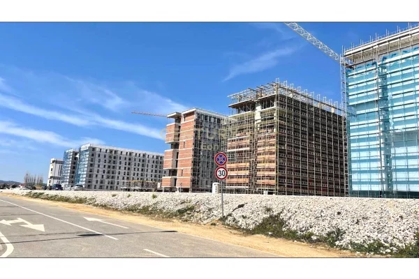 Apartment for sale in Tirana 2+1, Emty