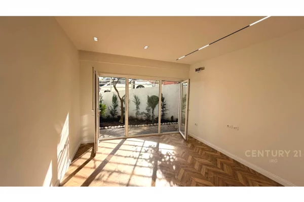 Shitet Apartament 1+1 tek Zgjatimi i Rezidences Kodra e Diellit 1