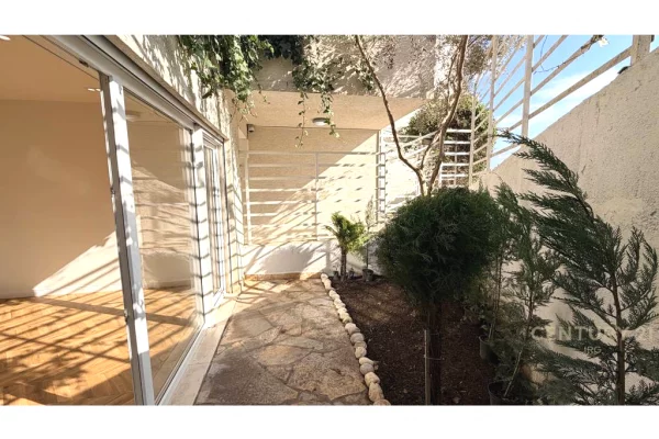 Apartment for sale in Tirana 1+1, Emty