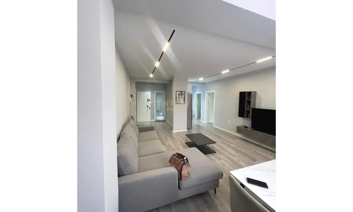 Apartment for rent in Tirana 2+1, Furnished