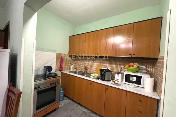 Apartment for sale in Tirana 1+1, Furnished