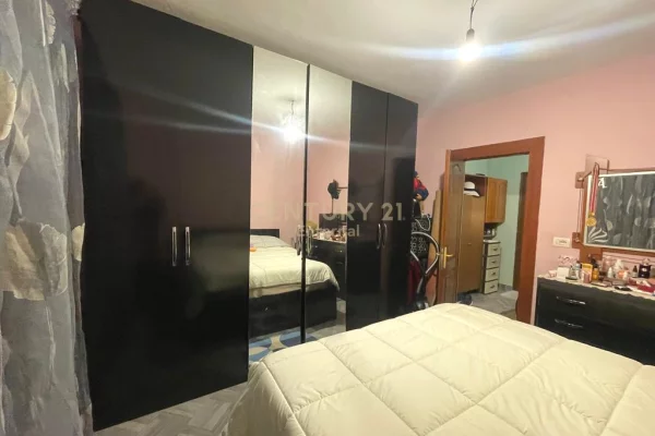 Apartment for sale in Tirana 1+1, Furnished