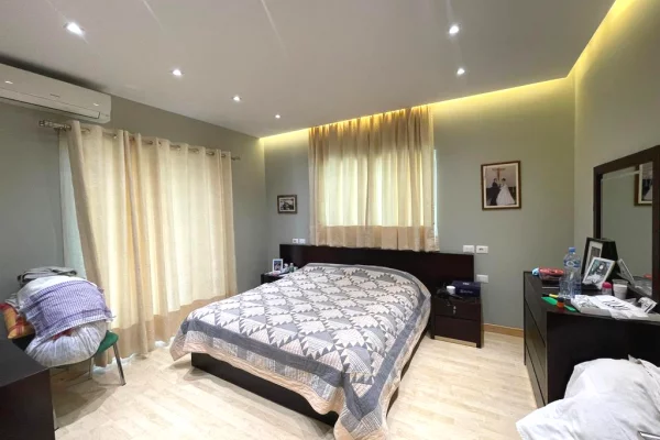 Villa di lusso in affitto a Tirana 4+1, Arredato