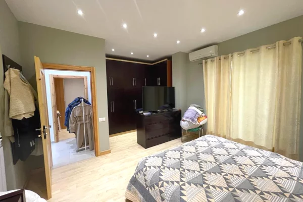 Villa di lusso in affitto a Tirana 4+1, Arredato