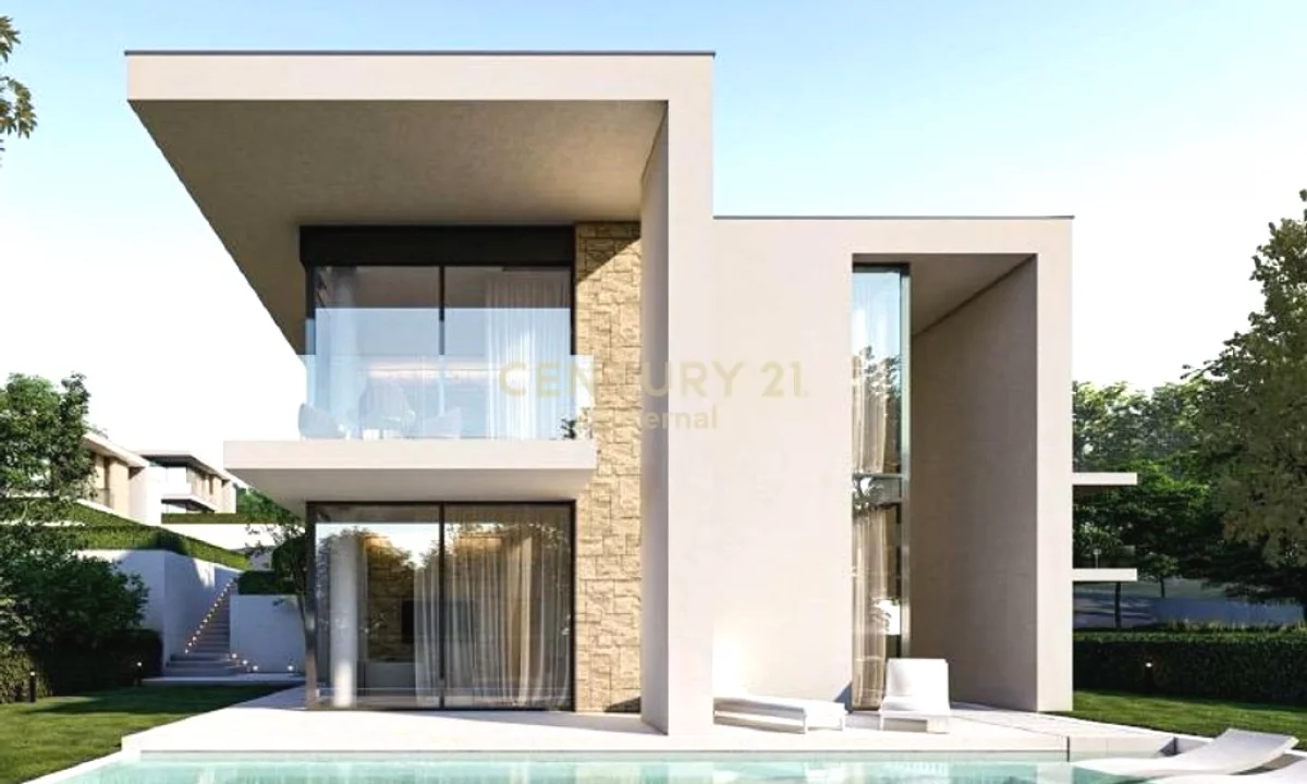 Luxury villas for sale in Tirana 4+1, Emty