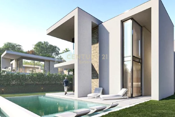 Luxury villas for sale in Tirana 4+1, Emty