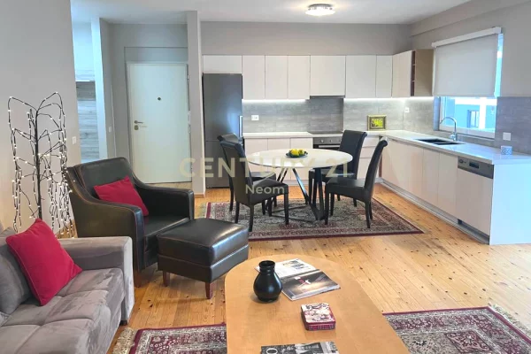 Penthouse (panoramic top floor) for rent in Tirana 3+1, Furnished