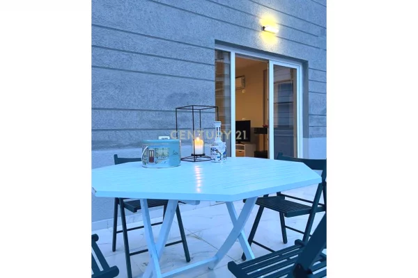 Penthouse (panoramic top floor) for rent in Tirana 3+1, Furnished