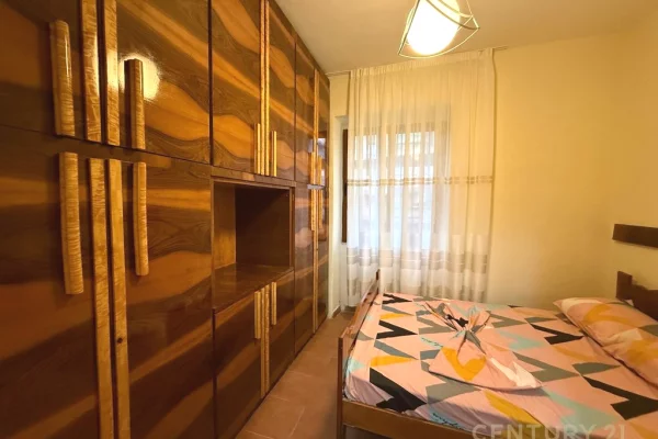 Shtepi me qera Apartament ne Tirane, 1+1, Mobilimi E mobiluar, Pagesa 55,000  Leke.