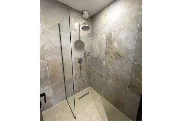 Shtepi ne shitje Apartament ne Sarande, 3+1, Mobilimi E mobiluar, Pagesa 300,000  Euro.