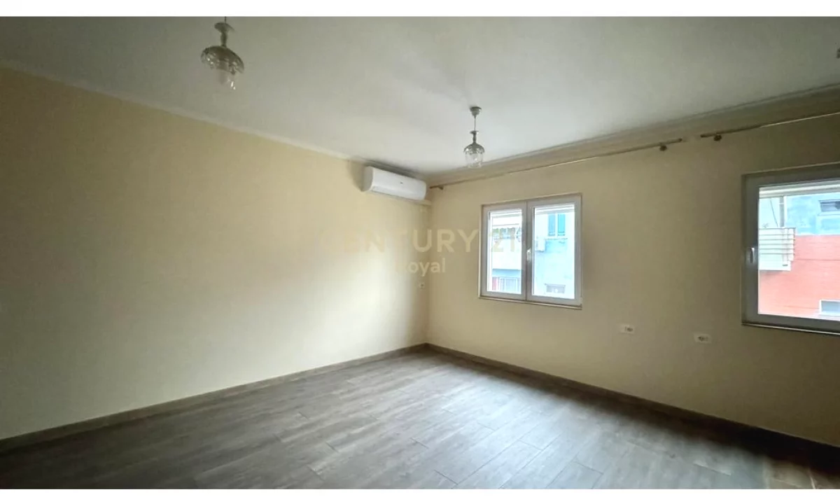 Apartment for sale in Tirana 2+1, Emty