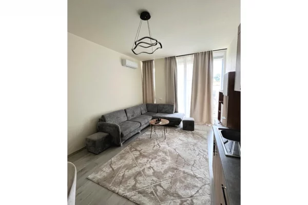 RRUGA RIZA CEROVA, SHESIM APARTAMENT 1+1+POST PARKIMI