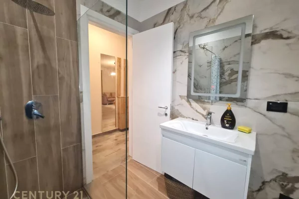 Shtepi me qera Apartament ne Tirane, 1+1, Mobilimi E mobiluar, Pagesa 800  Euro.