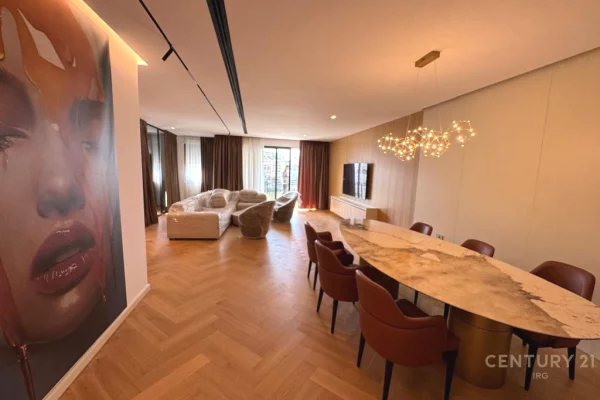 Shtepi me qera Apartament ne Tirane, 2+1, Mobilimi E mobiluar, Pagesa 2,500  Euro.