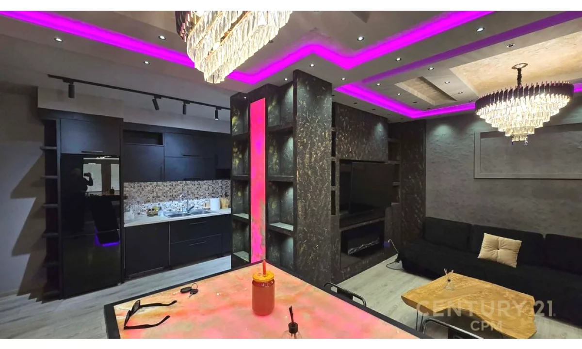 Shtepi ne shitje Apartament ne Tirane, 1+1, Mobilimi E mobiluar, Pagesa 180,000  Euro.