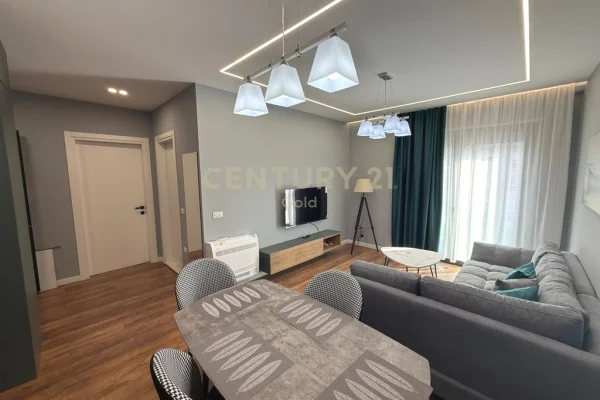 JEPET ME QIRA APARTAMENT MODERN TE KOMPLEKSI FIORI DI BOSKO!