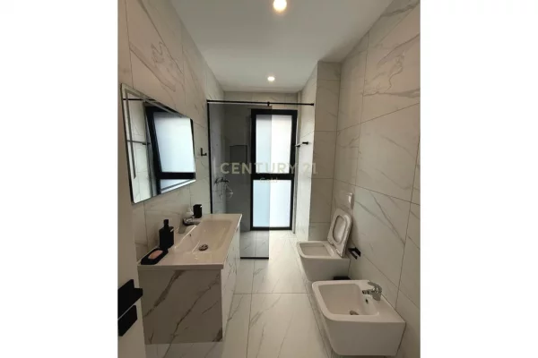 Shtepi me qera Apartament ne Tirane, 1+1, Mobilimi E mobiluar, Pagesa 700  Euro.