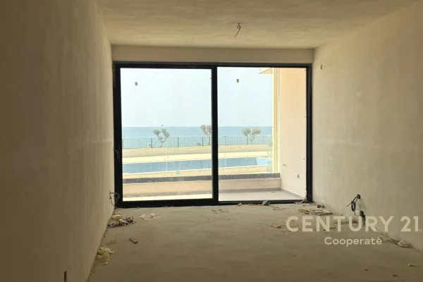 Shtepi ne shitje Apartament ne Sarande, 1+1, Mobilimi Bosh, pa mobiluar, Pagesa 225,000  Euro.