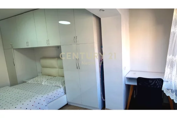 Appartamento in affitto a Tirana 1+1, Arredato