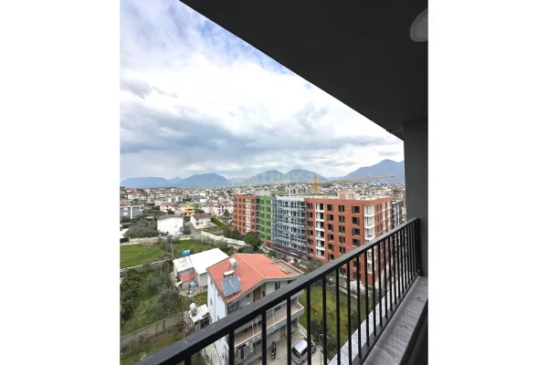 Shtepi me qera Apartament ne Tirane, 1+1, Mobilimi Pjeserisht e mobiluar, Pagesa 400  Euro.