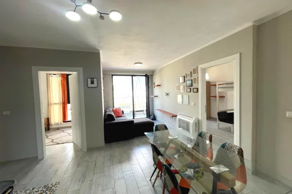 APARTAMENT PER QIRA 3+1 TEK ISH FUSHA E AVIACIONIT!