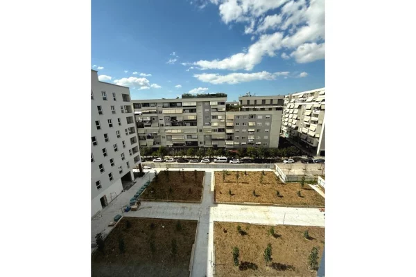 Shtepi me qera Apartament ne Tirane, 2+1, Mobilimi E mobiluar, Pagesa 800  Euro.