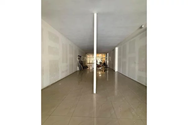 JEPET ME QIRA AMBIENT KOMERCIAL MULTIFUNKSIONAL PRANE CASA ITALIA!