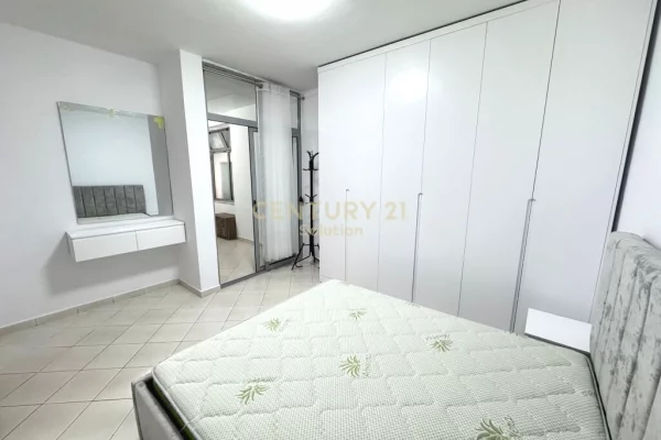 Shtepi me qera Apartament ne Tirane, 1+1, Mobilimi E mobiluar, Pagesa 430  Euro.