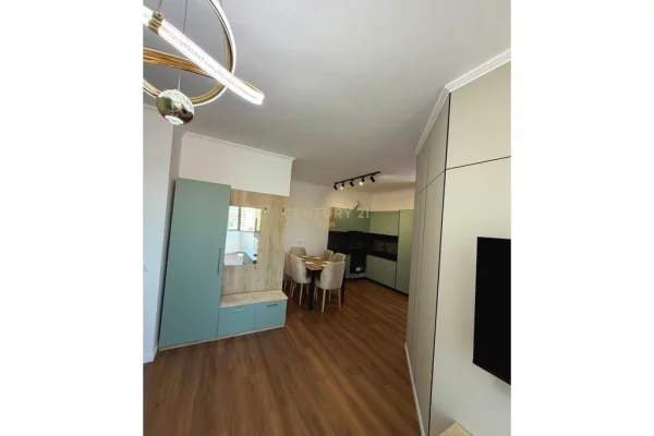 Shtepi ne shitje Apartament ne Durres, 2+1, Mobilimi E mobiluar, Pagesa 118,000  Euro.
