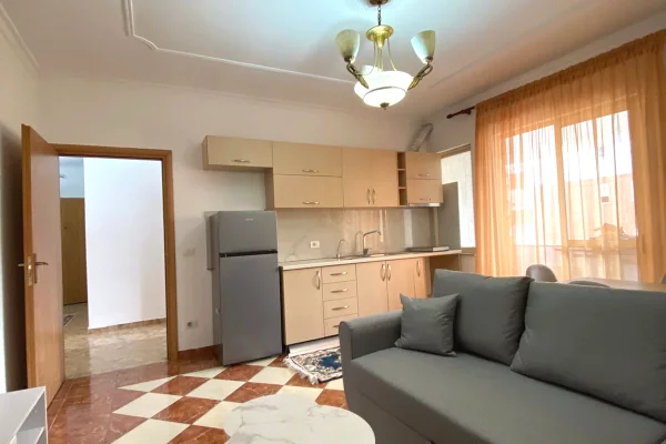 APARTAMENT ME QIRA 2+1 TE KRISTALI 