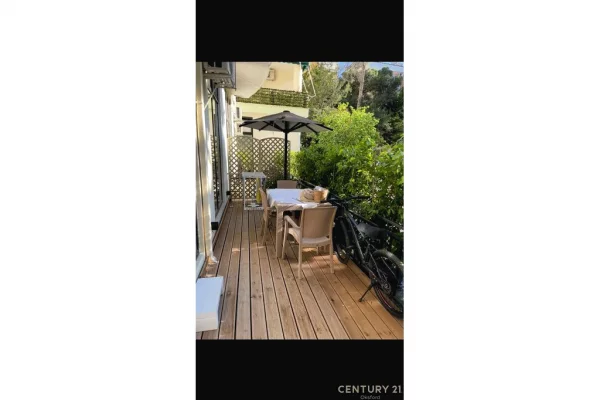 Shtepi ne shitje Apartament ne Durres, 1+1, Mobilimi E mobiluar, Pagesa 125,000  Euro.