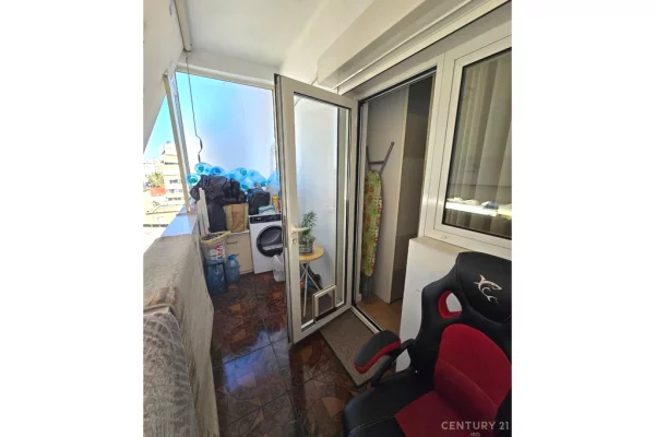 Shtepi ne shitje Apartament ne Tirane, 3+1, Mobilimi E mobiluar, Pagesa 550,000  Euro.