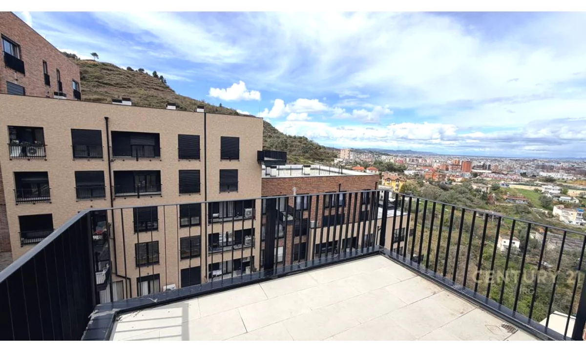 Apartment for sale in Tirana 2+1, Emty