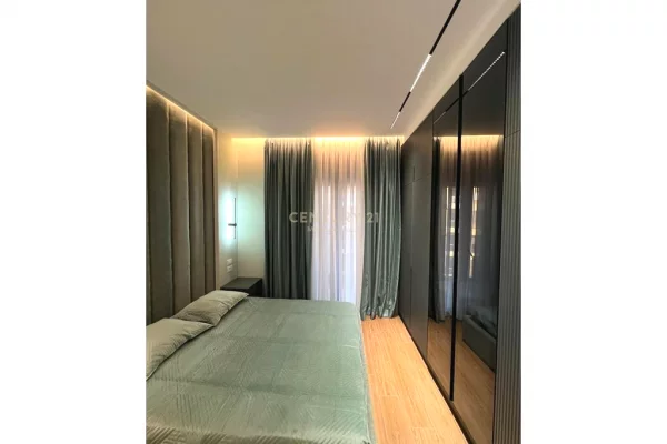 Shtepi me qera Apartament ne Tirane, 1+1, Mobilimi E mobiluar, Pagesa 800  Euro.