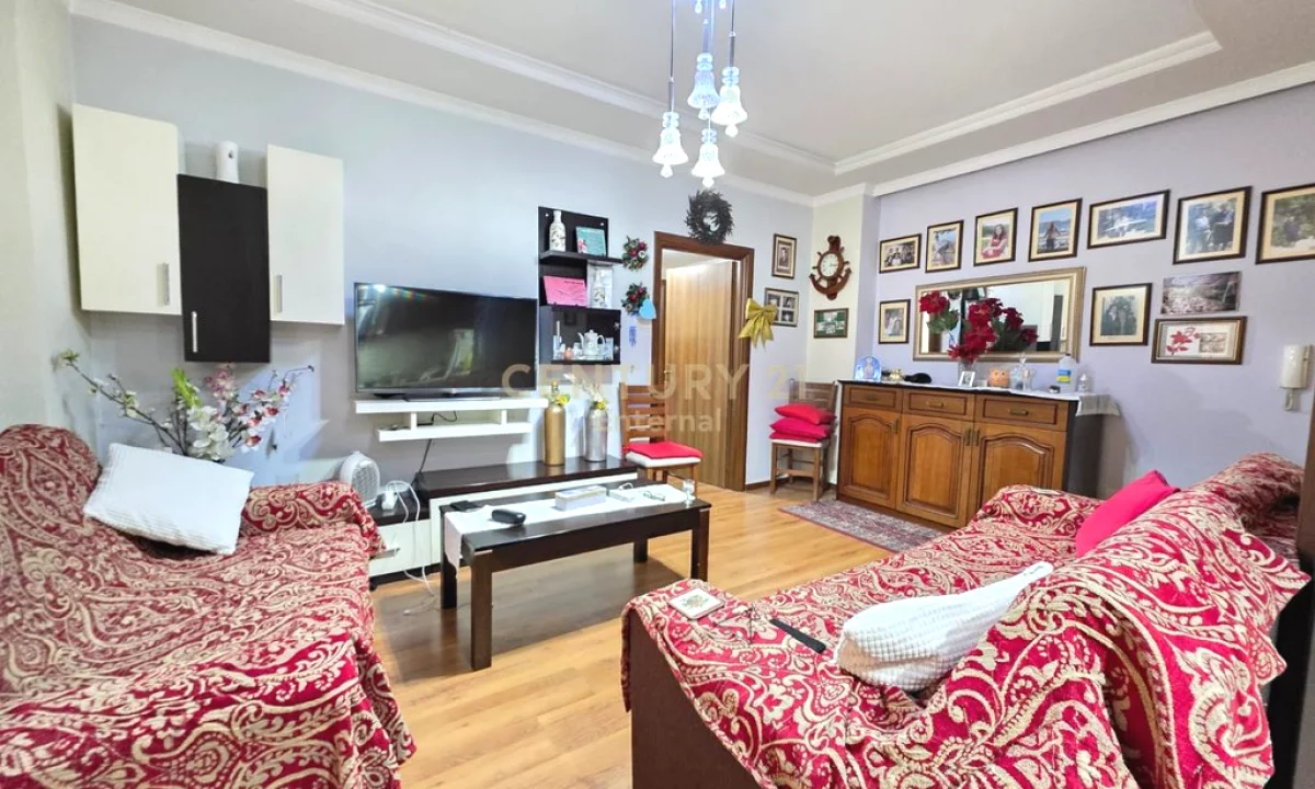 Apartment for sale in Tirana 2+1, Furnished