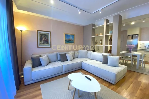 Shtepi me qera Apartament ne Tirane, 1+1, Mobilimi E mobiluar, Pagesa 550  Euro.