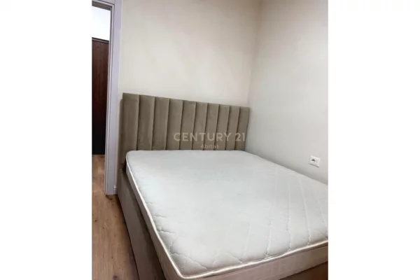 Appartamento in affitto a Tirana 1+1, Arredato