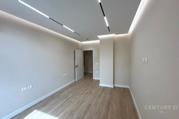 AMBJENT ELITAR ZYRASH PER QIRA!